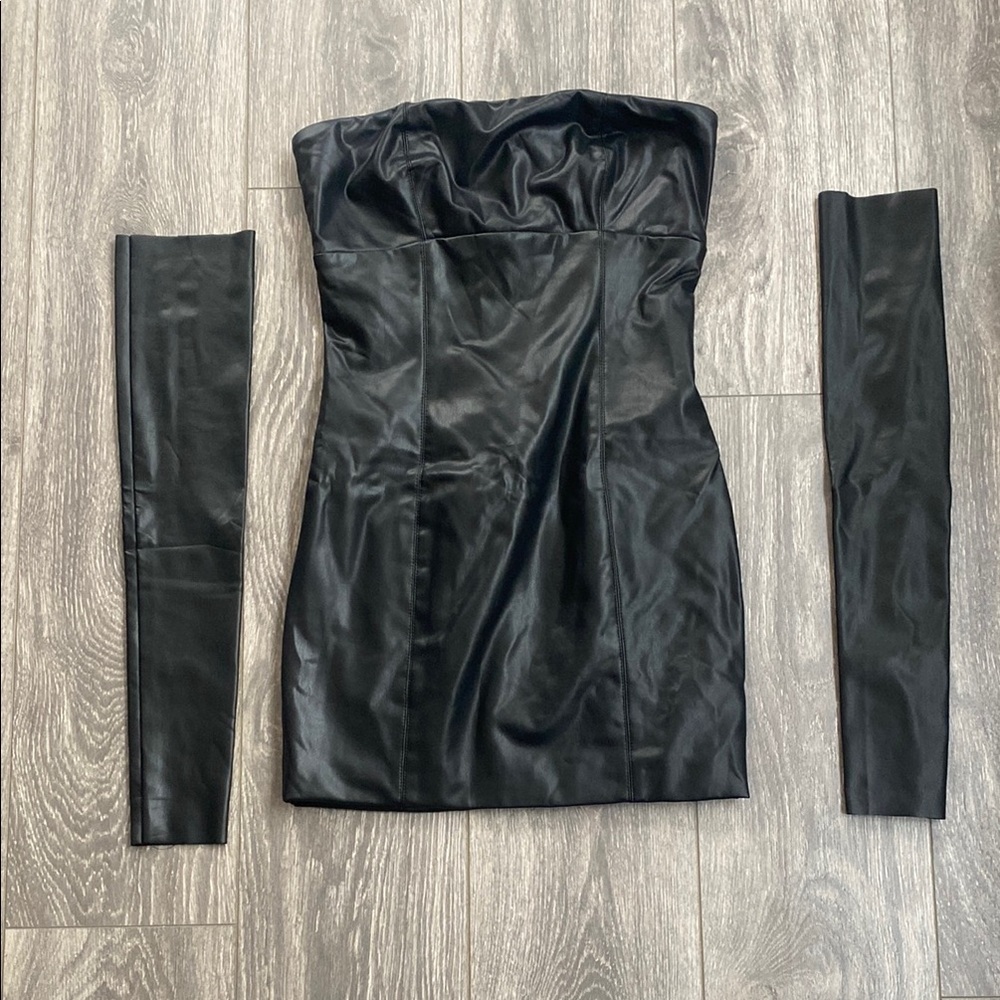 Forever 21 - Black Faux Leather Strapless Bodycon Cocktail Dress - Size S